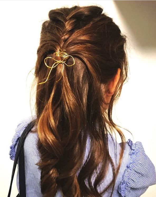 30+ Easy Half-Up Hairstyles That Only Takes Minutes To Achieve